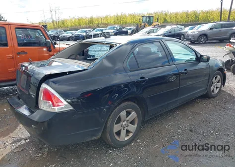 2007 Ford Fusion Se z USA, uszkodzony, nr VIN 3FAHP01167R159756